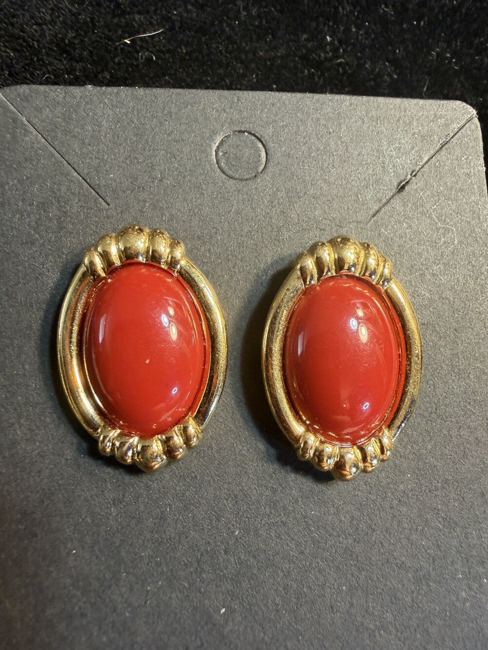 Vintage Trifari Red Cabochon Post Earrings Gold Tone Oval 2mm NWOT